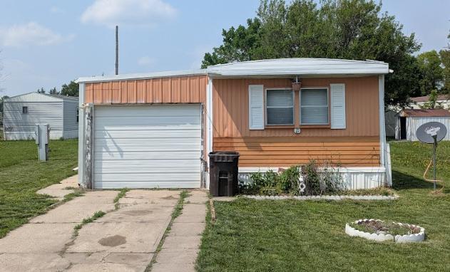 property at 700 S 4th St
