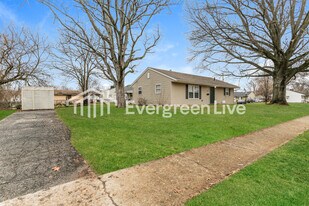 3189 Astor Ave in Columbus, OH - Building Photo