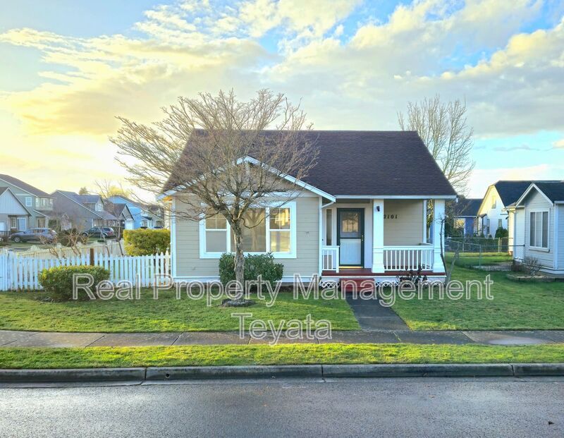 2101 Eastwood Way in Lynden, WA - Building Photo