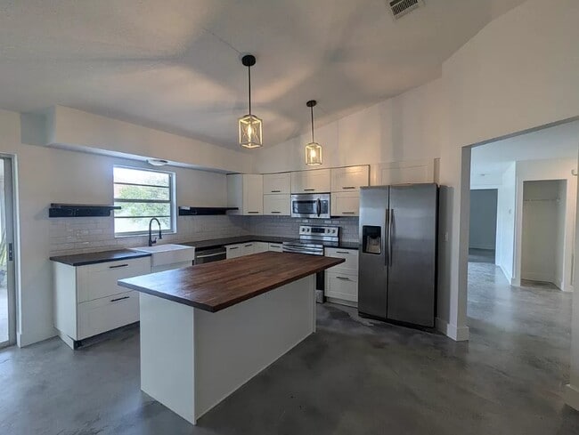 property at 1515 Golden Poppy Ct