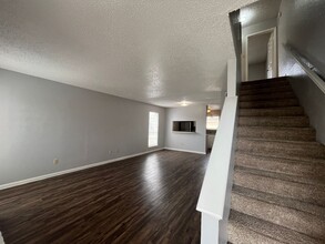 6533 Long Meadow Dr in Corpus Christi, TX - Building Photo - Building Photo