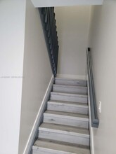 19201 NW 37th Ave in Miami Gardens, FL - Building Photo - Building Photo