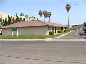 221 E Coolidge Ave in Modesto, CA - Building Photo - Other