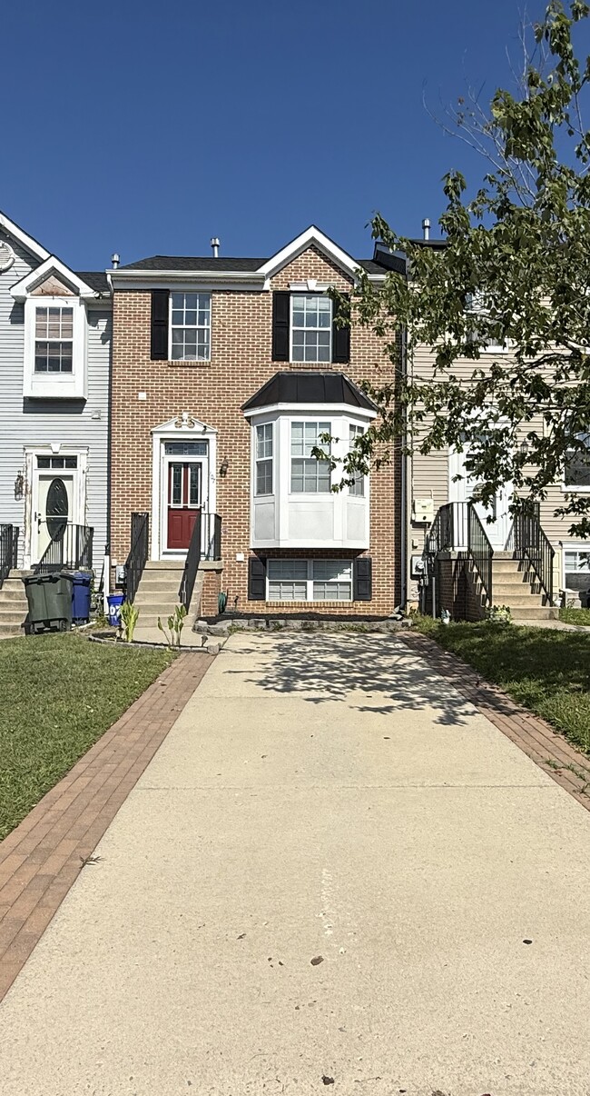 property at 107 Stoneshire Dr