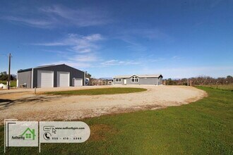 18848 Lorina Dr in Anderson, CA - Building Photo - Building Photo