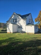 13312 State Rte HH in Rolla, MO - Building Photo - Building Photo