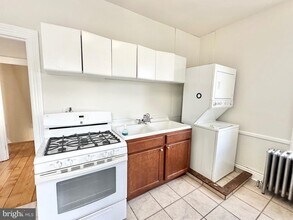 52 Bayard St in Trenton, NJ - Building Photo - Building Photo