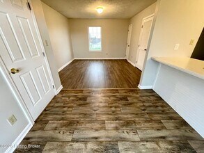 456 Joy Ave in Mount Washington, KY - Building Photo - Building Photo