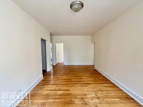 1518 N Kedzie Ave, Unit 1 in Chicago, IL - Foto de edificio - Building Photo