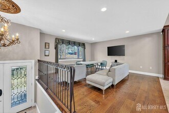 2289 Brookside Dr in Bridgewater, NJ - Building Photo - Building Photo