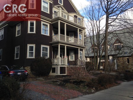 219 Freeman St in Brookline, MA - Building Photo