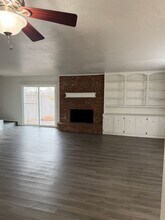 6017 Gaelic Glen Dr in Oklahoma City, OK - Foto de edificio - Building Photo