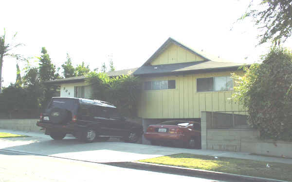 504 S Osage Ave in Inglewood, CA - Foto de edificio