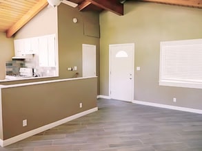 2367 Deep Creek Dr in Running Springs, CA - Building Photo - Building Photo
