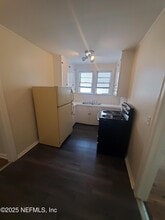 2050 Dellwood Ave in Jacksonville, FL - Building Photo - Building Photo