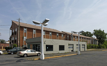 a6512m in Norfolk, VA - Foto de edificio - Building Photo