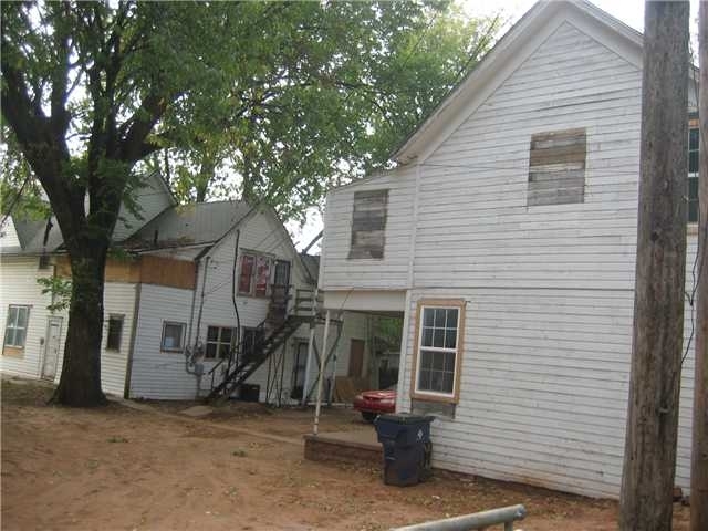 504-506 E Harrison Ave in Guthrie, OK - Building Photo