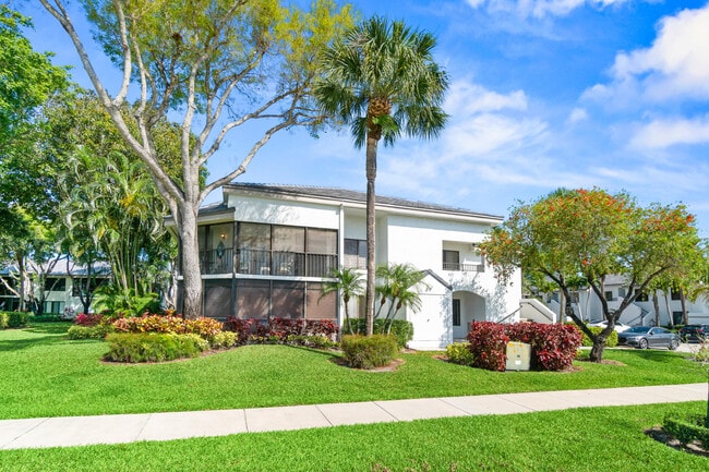 7533 Glendevon Ln in Delray Beach, FL - Building Photo - Building Photo