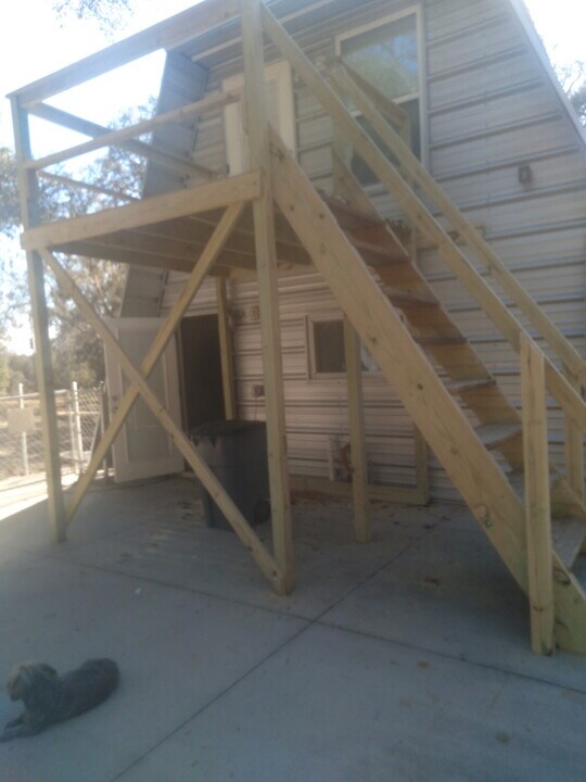 17814 Thomas Blvd in Hudson, FL - Building Photo