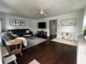 614 Mason St in Phoenixville, PA - Building Photo - Building Photo