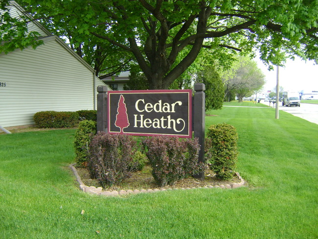 Cedar Heath Townhomes in Appleton, WI - Building Photo - Building Photo