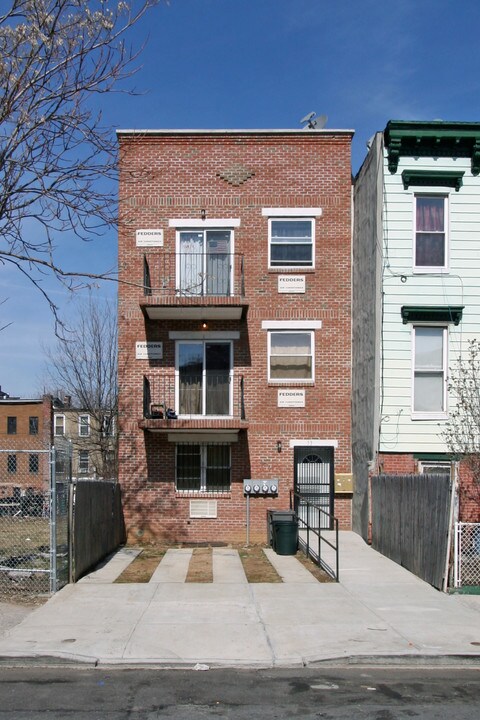 53 Van Buren St in Brooklyn, NY - Building Photo