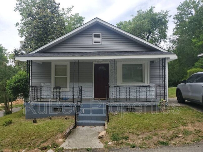 property at 196 Mahan St SW