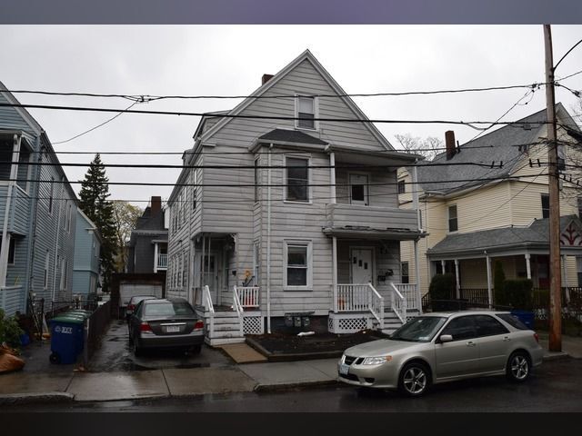 12 Hancock St-Unit -1 in Somerville, MA - Building Photo - Building Photo