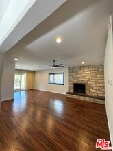 4509 Canoga Dr in Los Angeles, CA - Building Photo - Building Photo
