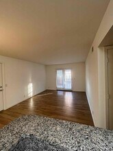 2118 Acklen Ave in Nashville, TN - Foto de edificio - Building Photo