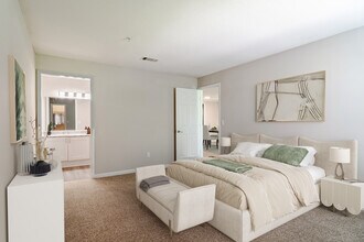 Sugar Mill Apartments in Lawrenceville, GA - Foto de edificio - Building Photo