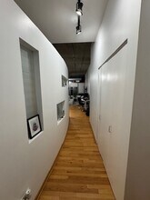 900 N Kingsbury St, Unit 1063 in Chicago, IL - Foto de edificio - Building Photo