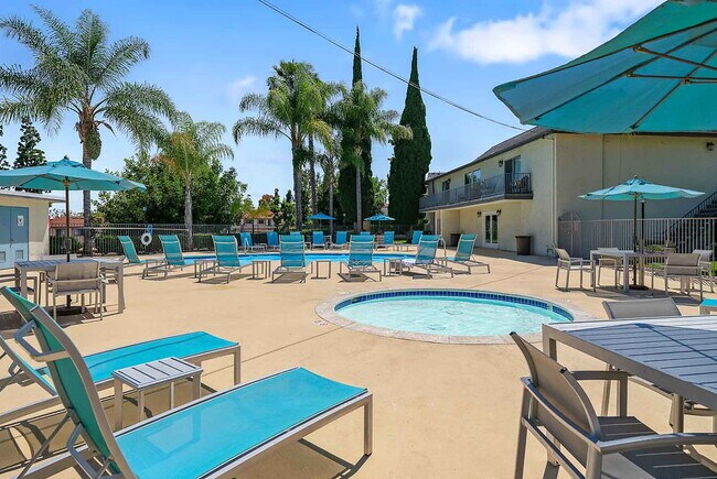 Capri at Sunny Hills in Fullerton, CA - Building Photo - Building Photo
