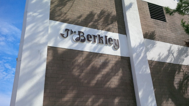 The Berkley in Atlantic City, NJ - Building Photo - Building Photo