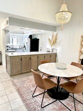 6040 Huntington Woods Dr in Naples, FL - Building Photo - Building Photo