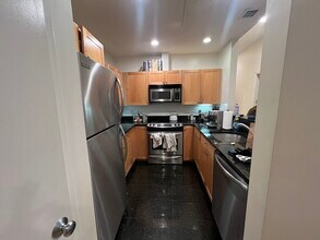 490 Harrison Ave in Boston, MA - Foto de edificio - Building Photo