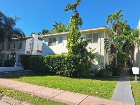 1030 Jefferson Ave in Miami Beach, FL - Building Photo