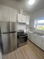 64-68 S 1300 E in Salt Lake City, UT - Building Photo