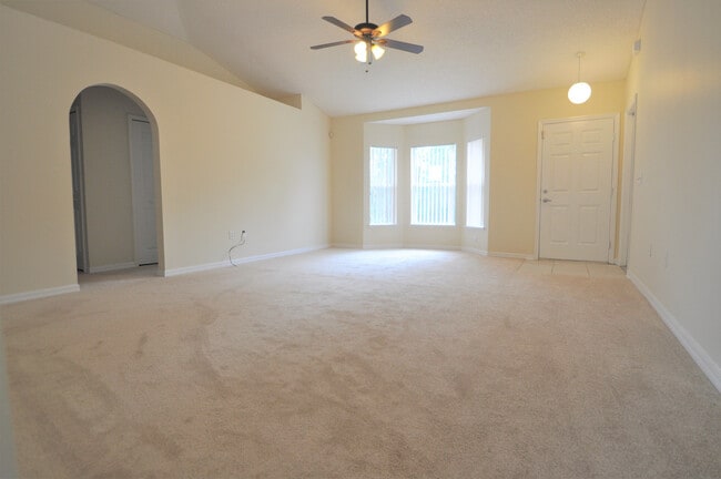 1896 Van Allen Cir in Deltona, FL - Building Photo - Building Photo