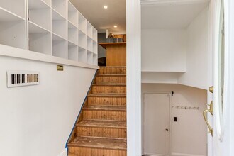 214 Far Hills Dr in Bolingbrook, IL - Building Photo - Building Photo