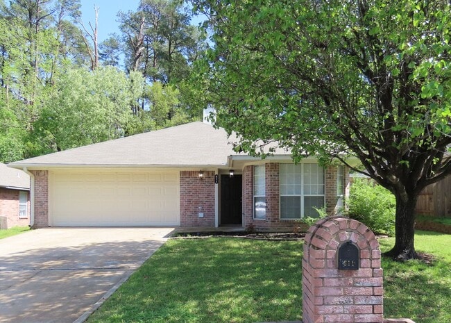 property at 611 Frederick Cir