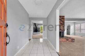 25 Leslie Ct in Novato, CA - Building Photo - Building Photo