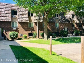 4012 Renn Hart Hills in Loves Park, IL - Building Photo - Building Photo