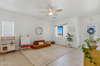 7564 Wolf Creek Dr in El Paso, TX - Building Photo - Building Photo