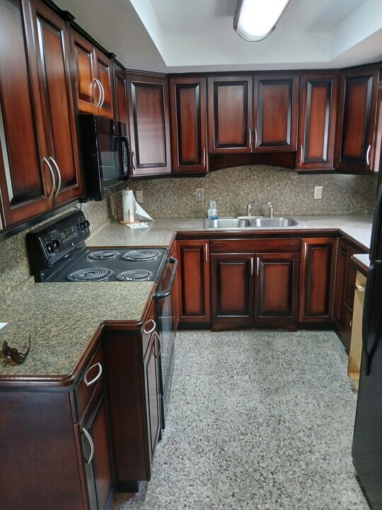 360 Hibiscus Rd, Unit 0 in Casselberry, FL - Building Photo