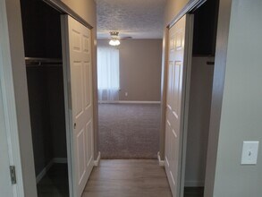 2981 Horseshoe Bend Dr in Indianapolis, IN - Building Photo - Building Photo