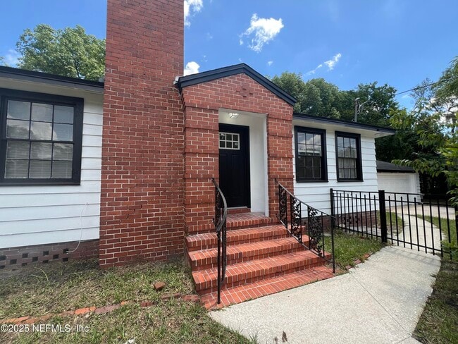 95 Andress St in Jacksonville, FL - Building Photo - Building Photo