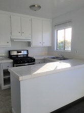 603 N New Hampshire Ave, Unit 8 in Los Angeles, CA - Foto de edificio - Building Photo