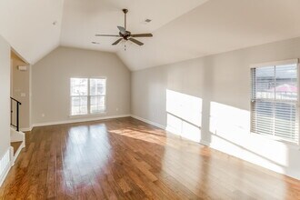 6404 Rue de Paris Ln in Olive Branch, MS - Building Photo - Building Photo