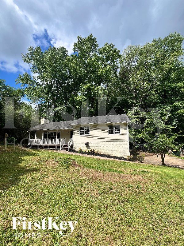 property at 125 Creekview Dr